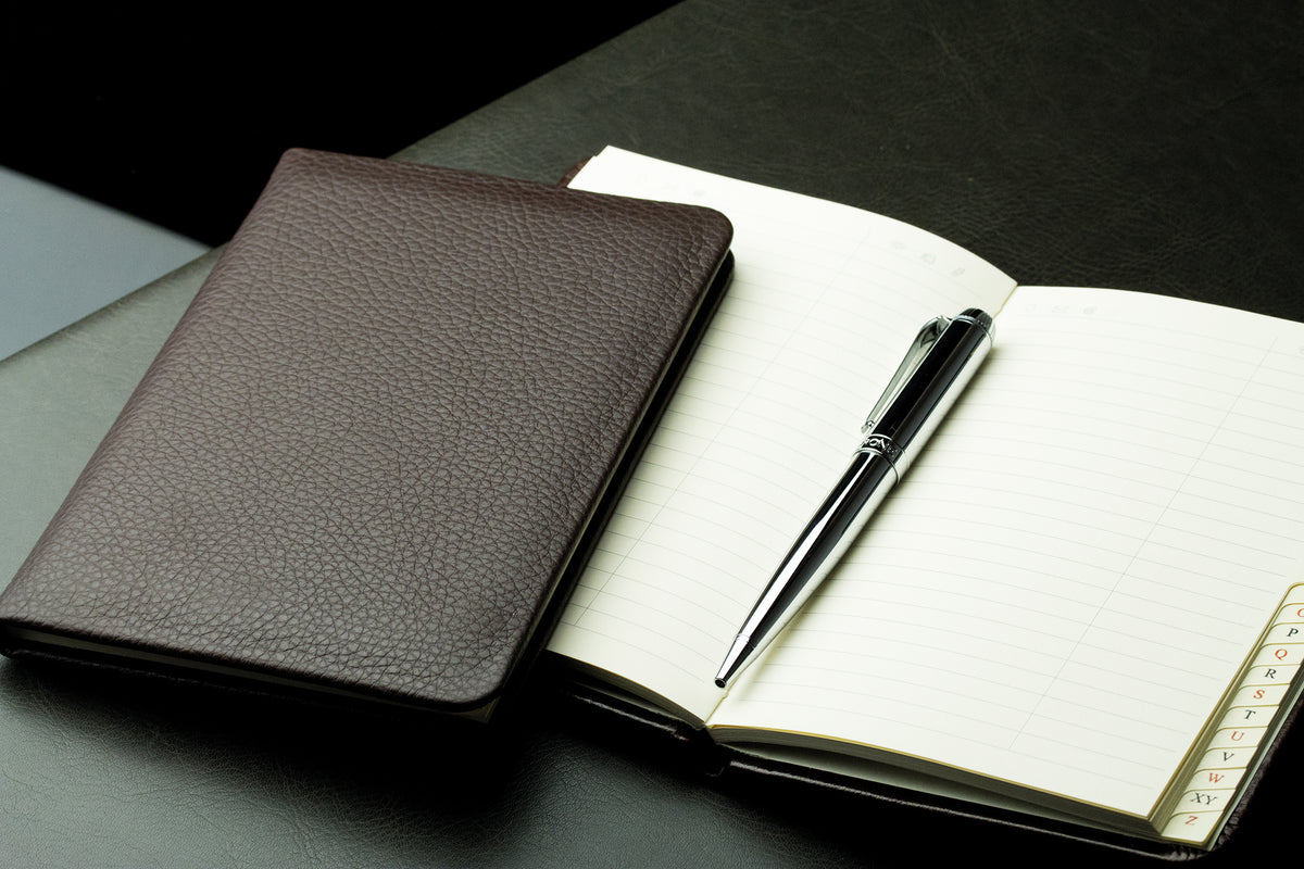 Adressbuch DIN A6+ (gebunden) | Echtleder | SOFTGRAIN
