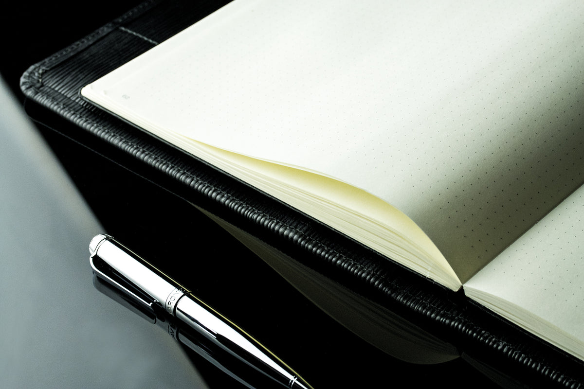 Notizbuch DIN A4+ | Echtleder | PAGLIA