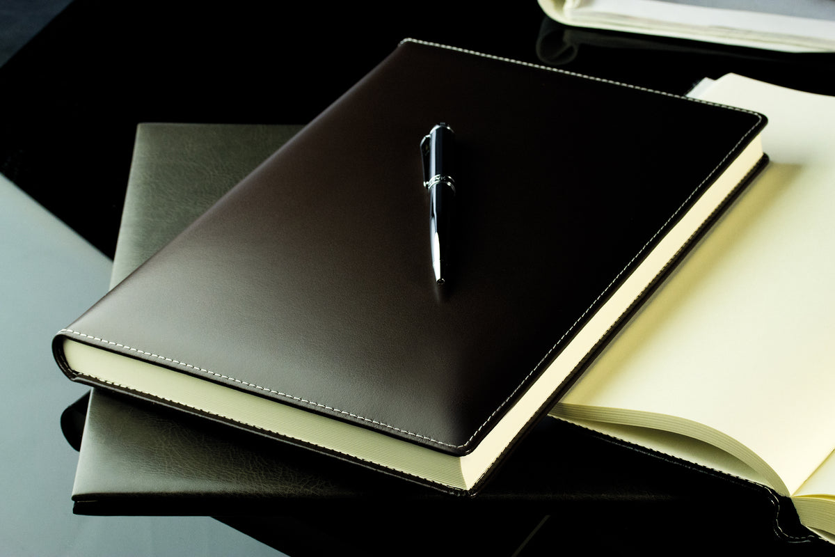 Notizbuch DIN A4+ (gebunden) | Echtleder | CAMBRIDGE