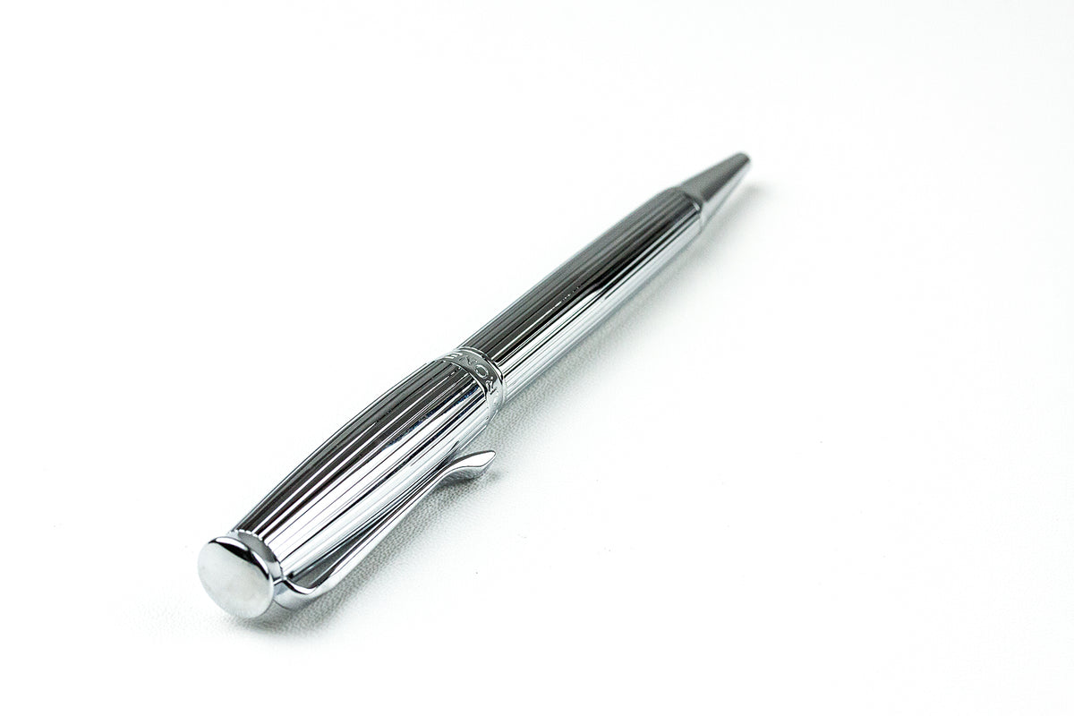 Drehkugelschreiber ART DECO silberfarben mit Stecketui VINTAGE schwarz